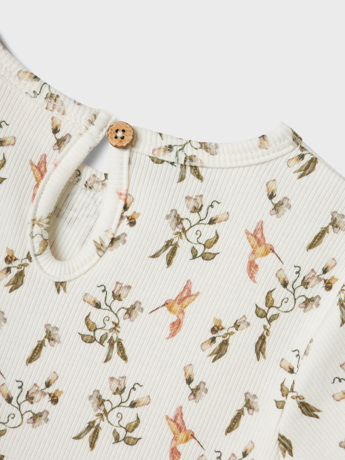 model_shot-front_full